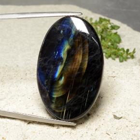 27.41カラットの天然マルチカラースペクトロライト、オーバルカット、オペーク