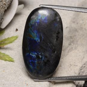 13.69カラットの天然マルチカラースペクトロライト、オーバルカット、オペーク