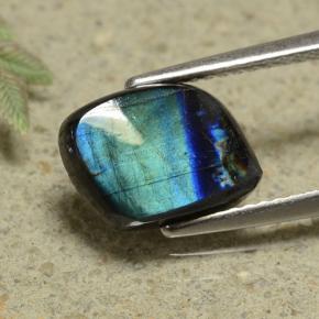 2.23カラットの天然マルチカラースペクトロライト、ファンシーシェイプ、オペーク