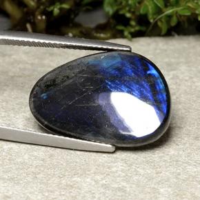 10.39カラットの天然マルチカラースペクトロライト、ファンシーシェイプ、オペーク