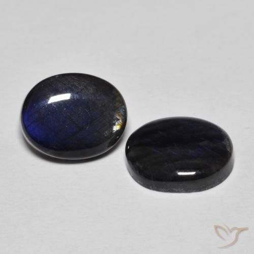 Shop natural 4.46ct マルチカラー スペクトロライト gems, 楕円形, from フィンランド at GemSelect. In stock, global shipping!