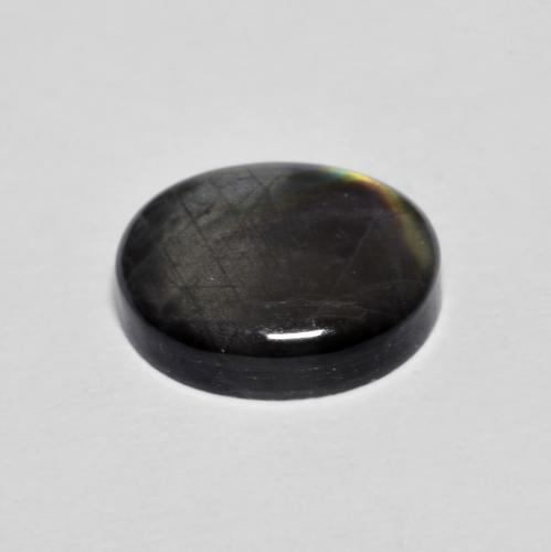 2.36カラットの天然マルチカラースペクトロライト（10.1×8.3 mm・オーバルカット）