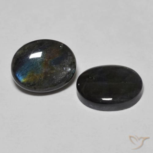 Shop natural 4.18ct マルチカラー スペクトロライト gems, 楕円形, from フィンランド at GemSelect. In stock, global shipping!
