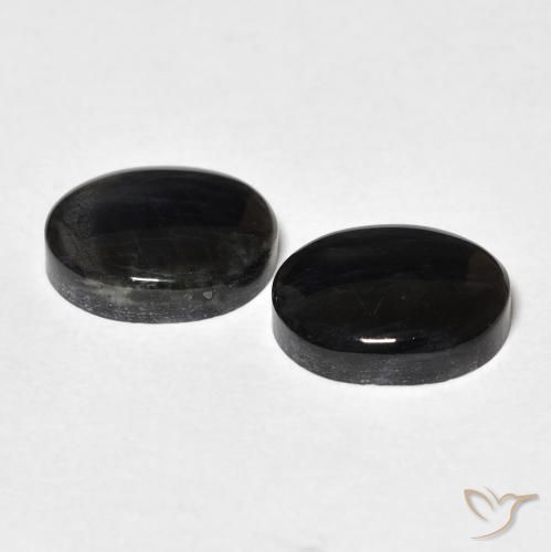 Shop natural 4.50ct マルチカラー スペクトロライト gems, 楕円形, from フィンランド at GemSelect. In stock, global shipping!