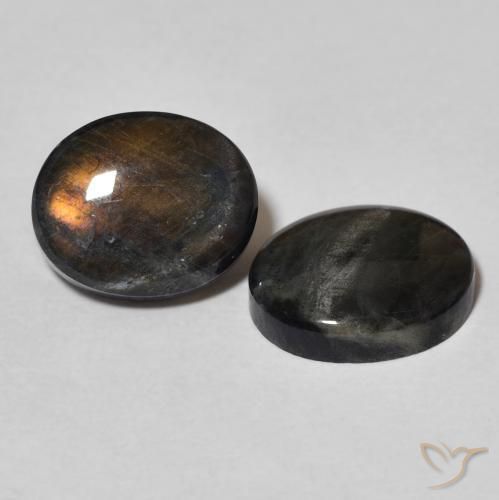 Shop natural 4.38ct マルチカラー スペクトロライト gems, 楕円形, from フィンランド at GemSelect. In stock, global shipping!