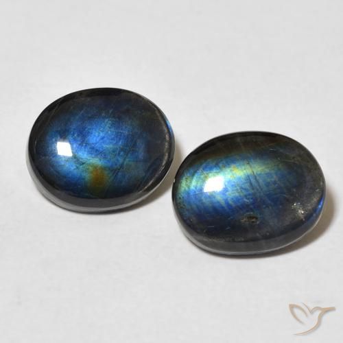 Shop natural 4.28ct マルチカラー スペクトロライト gems, 楕円形, from フィンランド at GemSelect. In stock, global shipping!
