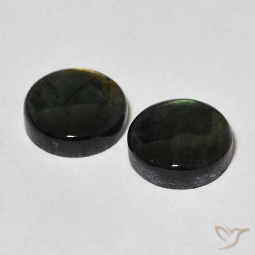 Shop natural 3.55ct マルチカラー スペクトロライト gems, ラウンド, from フィンランド at GemSelect. In stock, global shipping!