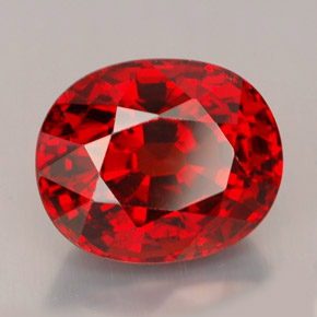 7.68カラットの天然オレンジレッドスペサルティンガーネット（11.7×9.8 mm・オーバルカット）