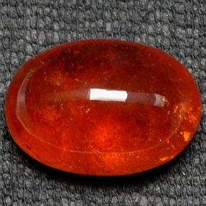 19.29カラットの天然マンダリンオレンジスペサルティンガーネット（16.7×11.6 mm・透明）
