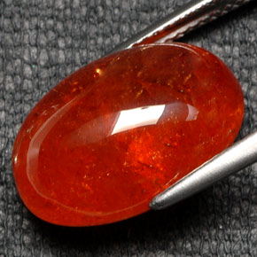 19.29カラットの天然マンダリンオレンジスペサルティンガーネット（16.7×11.6 mm・透明）