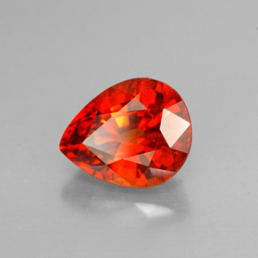 1.91カラットの天然マンダリンオレンジスペサルティンガーネット（8×6.5 mm・洋梨の形）