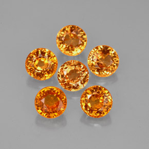 カラットの天然マンダリンオレンジスペサルティンガーネット（4.54 mm・ラウンドカット）