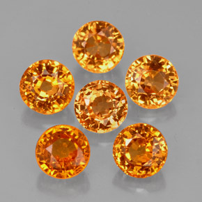 カラットの天然マンダリンオレンジスペサルティンガーネット（4.54 mm・ラウンドカット）
