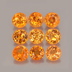 カラットの天然マンダリンオレンジスペサルティンガーネット（4.88 mm・ラウンドカット）