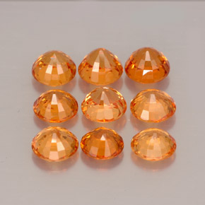 カラットの天然マンダリンオレンジスペサルティンガーネット（4.88 mm・ラウンドカット）