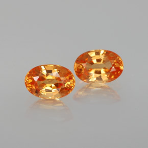 カラットの天然オレンジスペサルティンガーネット（6×4.2 mm・オーバルカット）