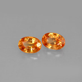 カラットの天然オレンジスペサルティンガーネット（5.9×4.2 mm・オーバルカット）