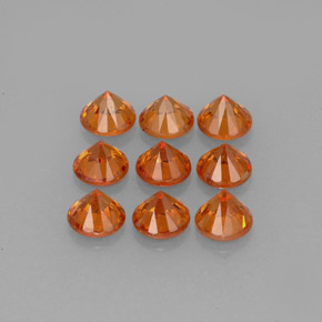 カラットの天然オレンジスペサルティンガーネット（3.53 mm・ラウンドカット）