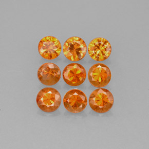 カラットの天然オレンジスペサルティンガーネット（3.21 mm・ラウンドカット）