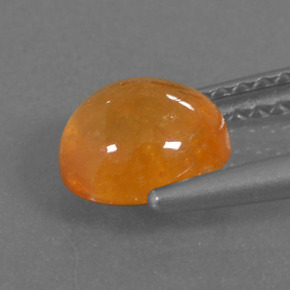 1.88カラットの天然オレンジスペサルティンガーネット（6.8×6.2 mm・オーバルカット）