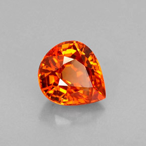 0.77カラットの天然マンダリンオレンジスペサルティンガーネット（5.8×5.1 mm・洋梨の形）