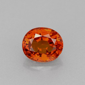 0.88カラットの天然マンダリンオレンジスペサルティンガーネット（5.8×5 mm・オーバルカット）