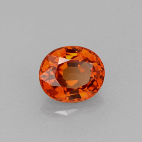 0.88カラットの天然マンダリンオレンジスペサルティンガーネット（5.8×5 mm・オーバルカット）