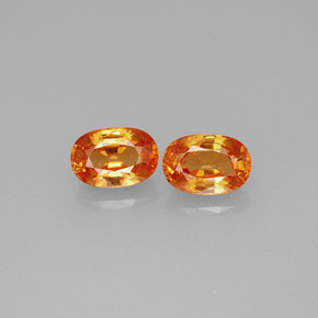 カラットの天然オレンジスペサルティンガーネット（6×4.1 mm・オーバルカット）