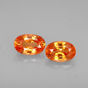 カラットの天然オレンジスペサルティンガーネット（5.8×3.9 mm・オーバルカット）
