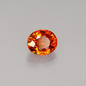 0.91カラットの天然マンダリンオレンジスペサルティンガーネット（5.9×5 mm・オーバルカット）