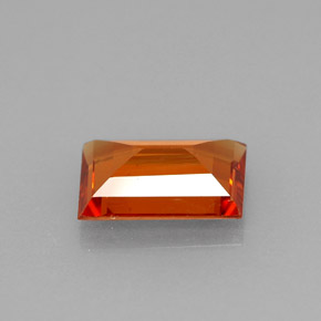 1.38カラットの天然マンダリンオレンジスペサルティンガーネット（7.7×5.5 mm・バゲット）