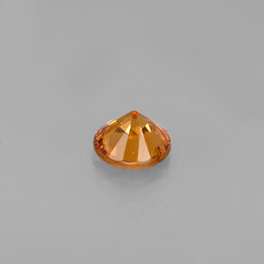 0.34カラットの天然マンダリンオレンジスペサルティンガーネット（4.17 mm・ラウンドカット）