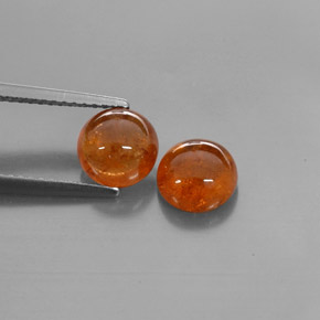 カラットの天然マンダリンオレンジスペサルティンガーネット（6.96 mm・透明）