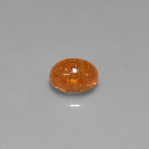 2.45カラットの天然オレンジスペサルティンガーネット（8×6 mm・透明）