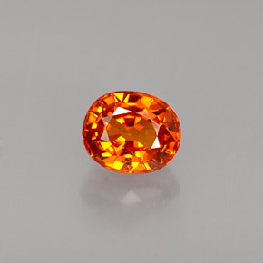 1.21カラットの天然マンダリンオレンジスペサルティンガーネット（6.3×5.2 mm・オーバルカット）