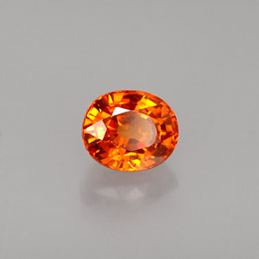 1.21カラットの天然マンダリンオレンジスペサルティンガーネット（6.3×5.2 mm・オーバルカット）