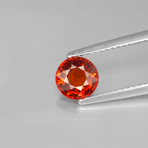 1.24カラットの天然レッドオレンジスペサルティンガーネット（6.08 mm・ラウンドカット）