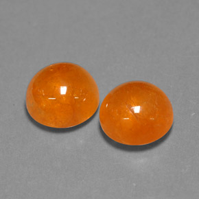 カラットの天然オレンジスペサルティンガーネット（7.60 mm・透明）