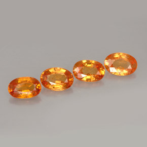 カラットの天然オレンジスペサルティンガーネット（6×4.2 mm・オーバルカット）