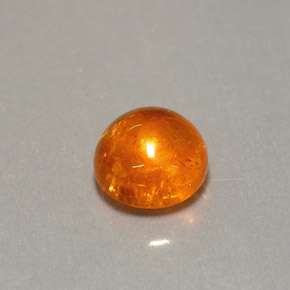 2.32カラットの天然オレンジスペサルティンガーネット（6.98 mm・透明）