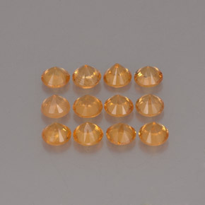 カラットの天然オレンジスペサルティンガーネット（2.75 mm・ラウンドカット）