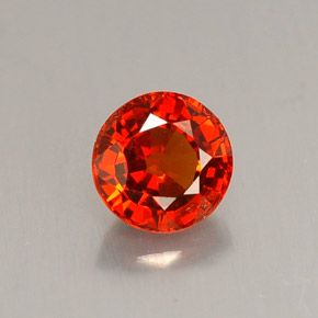 0.93カラットの天然マンダリンオレンジスペサルティンガーネット（5.57 mm・ラウンドカット）