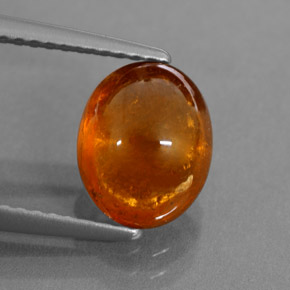 3.66カラットの天然マンダリンオレンジスペサルティンガーネット（9.1×7.4 mm・透明）