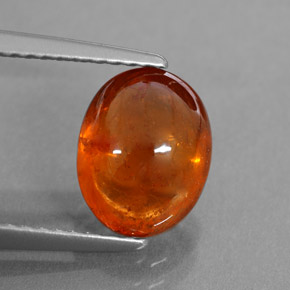 3.35カラットの天然マンダリンオレンジスペサルティンガーネット（9.2×7.3 mm・透明）