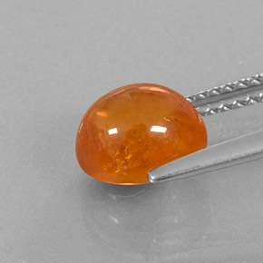 3.16カラットの天然マンダリンオレンジスペサルティンガーネット（8.1×6.9 mm・透明）