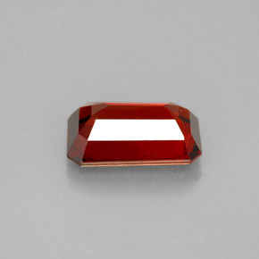 3.31カラットの天然赤みがかったオレンジスペサルティンガーネット（10.4×6.6 mm・エメラルドカット）