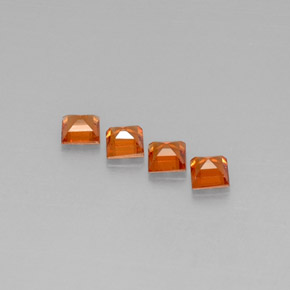 カラットの天然マンダリンオレンジスペサルティンガーネット（3.7×3.6 mm・四角）