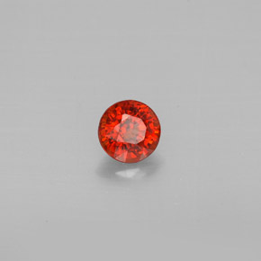 0.85カラットの天然レッドオレンジスペサルティンガーネット（5.24 mm・ラウンドカット）