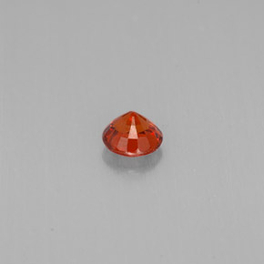 0.74カラットの天然マンダリンオレンジスペサルティンガーネット（5.10 mm・ラウンドカット）