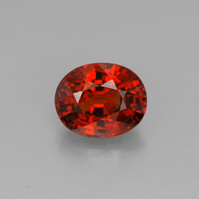2.43カラットの天然レッドオレンジスペサルティンガーネット（8.3×6.8 mm・オーバルカット）